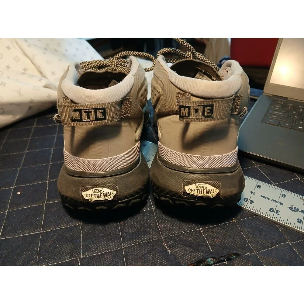 Vans mte trail